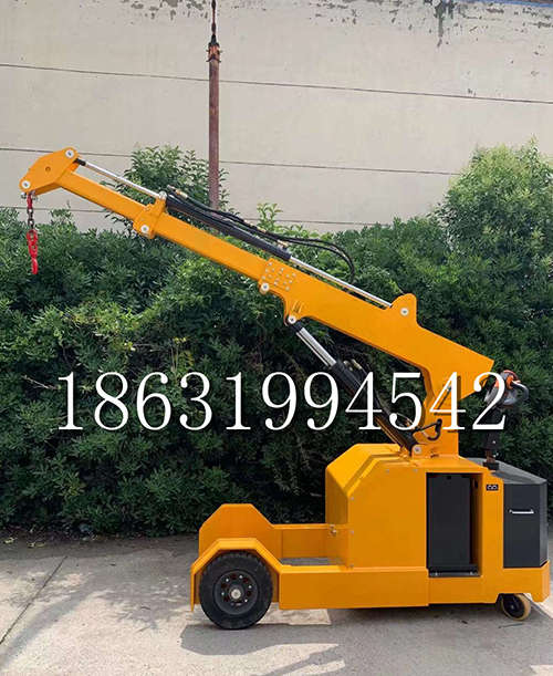 柏乡县随车吊机装卸货物那里有随车吊机装卸货物那里有220伏家用吊机移动起重机